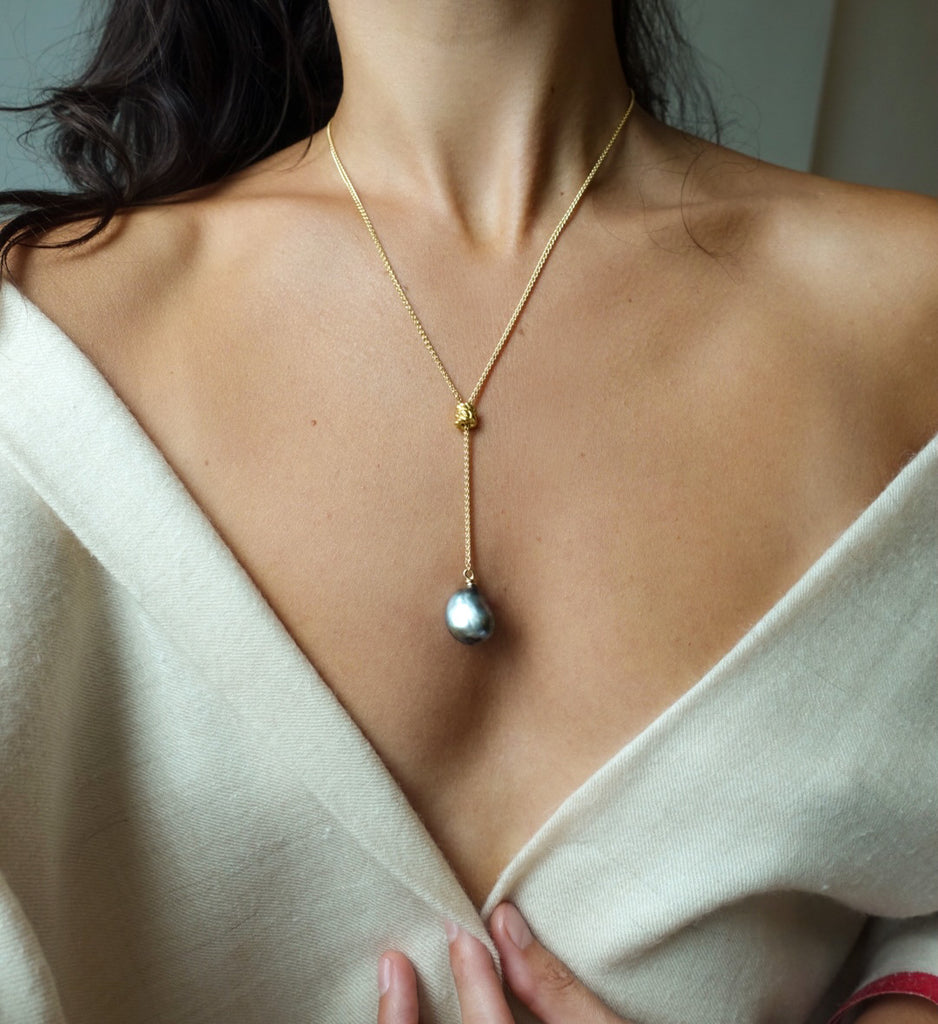 Knot + Tahitian Pearl Lariat