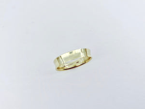 Fluted Ring
