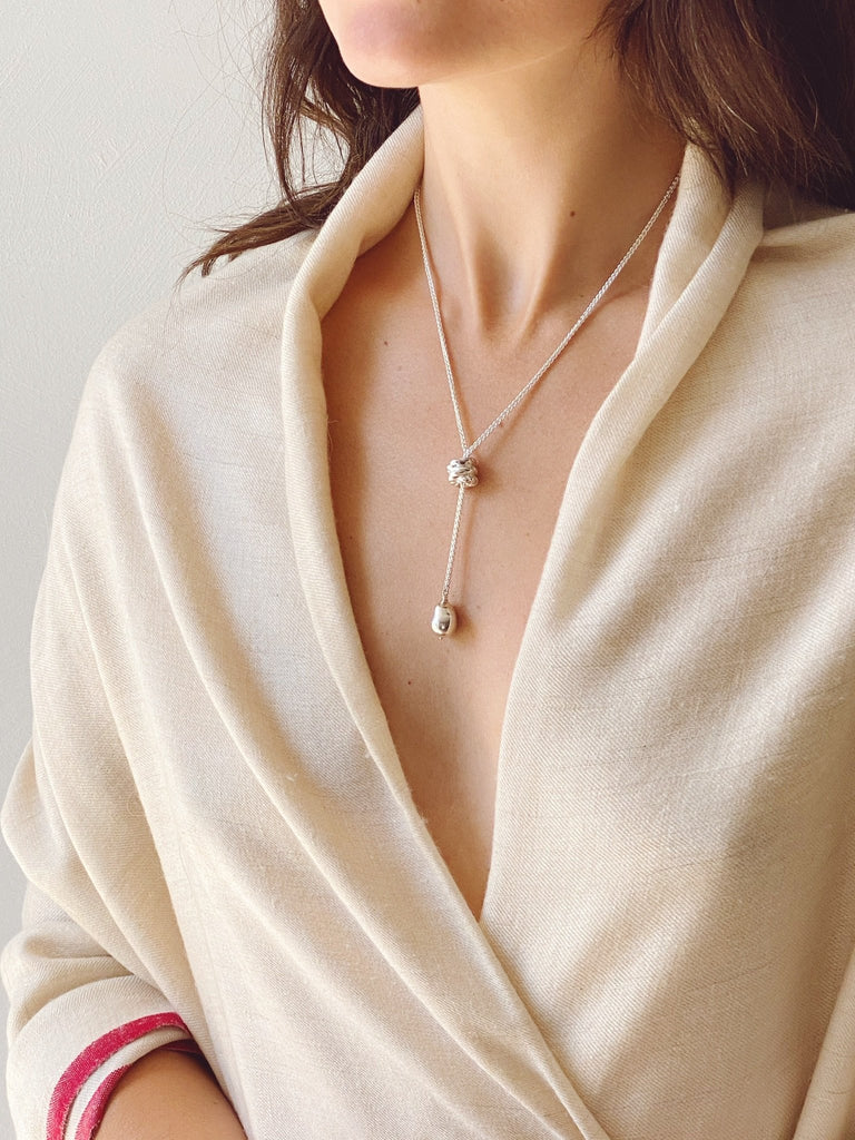 Knot + Cast Pearl Lariat - short