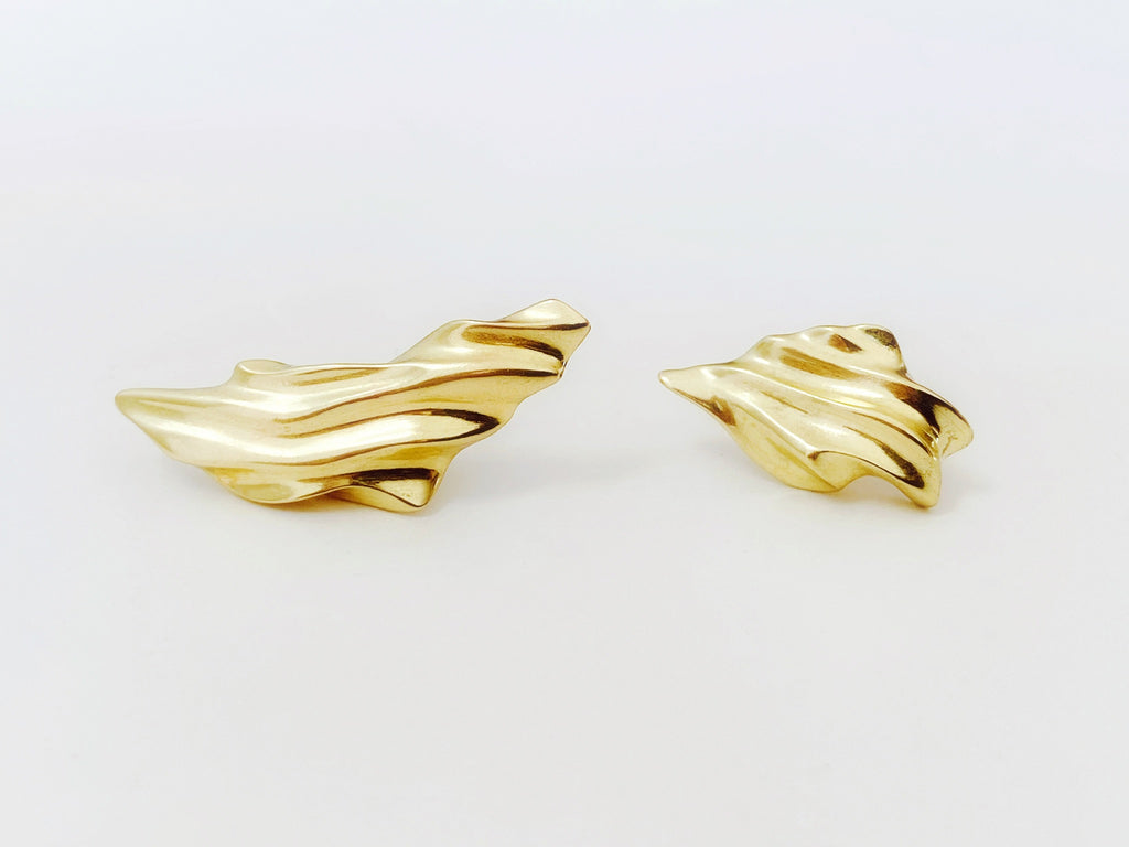 Ripple Studs