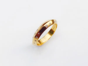 Constellation ring : 22k + Diamonds
